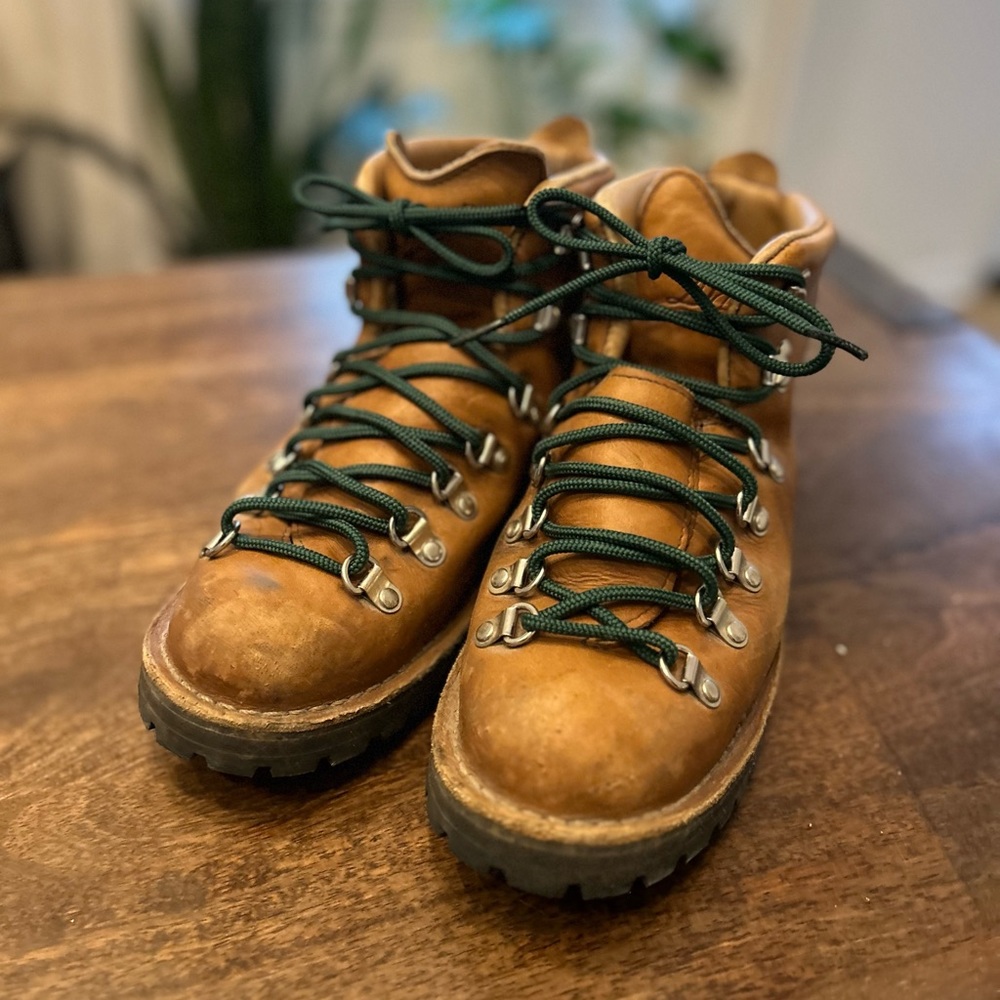 Danner Cascade light boots